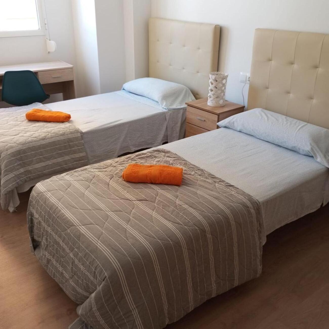 Carbo Home Y Garaje , Algemesi Home Zewnętrze zdjęcie